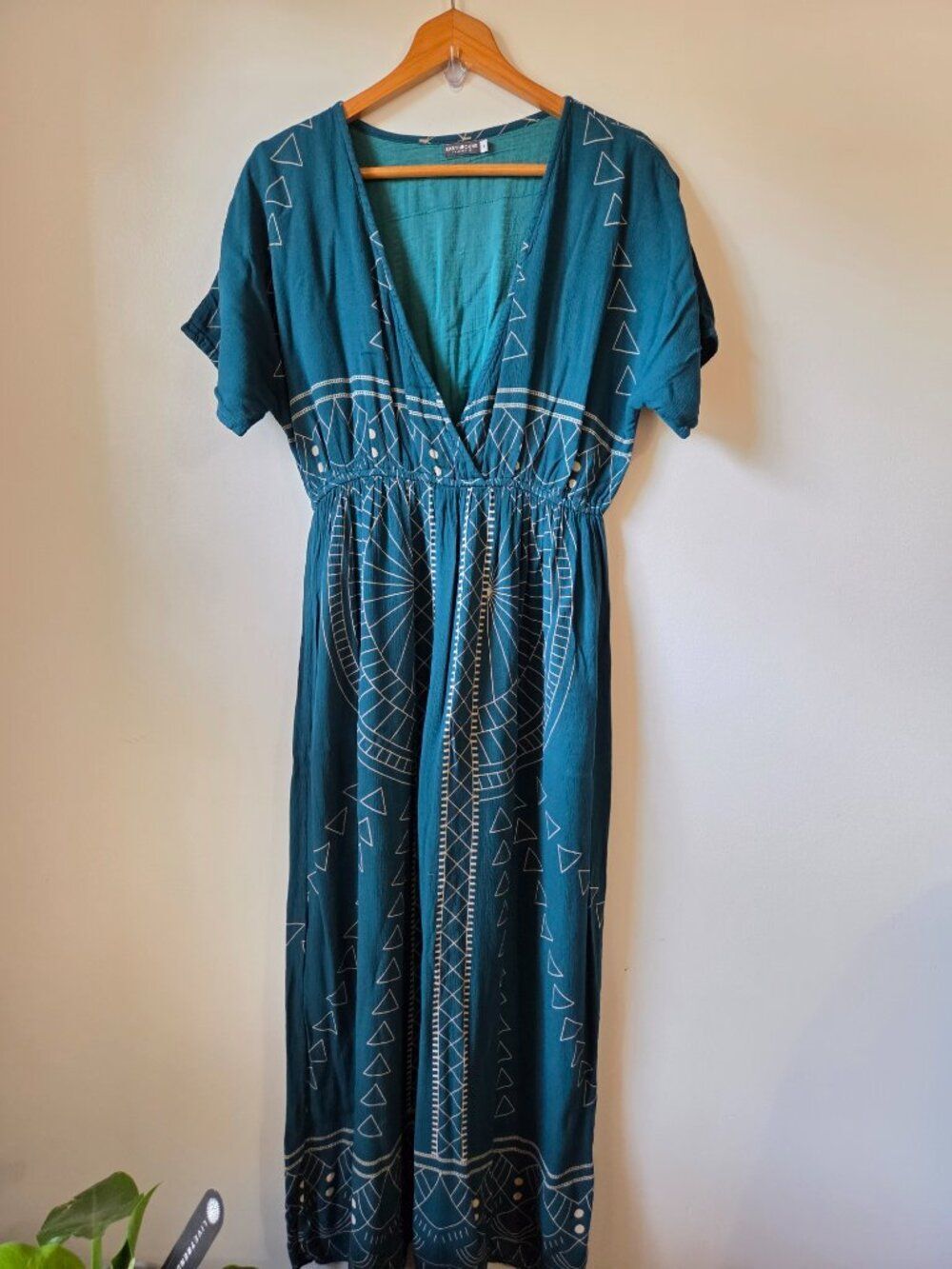 EUC EARTHBOUND BOHO DEEP V NECK COTTON RAYON MAXI DRESS SIZE M